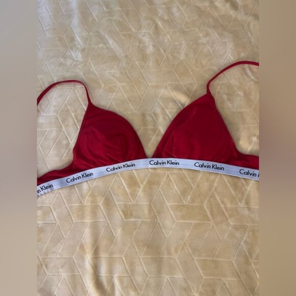 Calvin Klein Bra - Picture 1 of 3